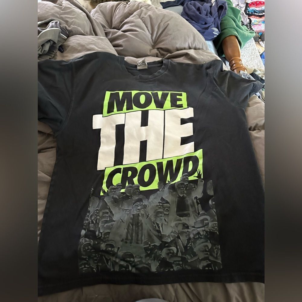 Nike Y2K Move the Crowd Tshirt
